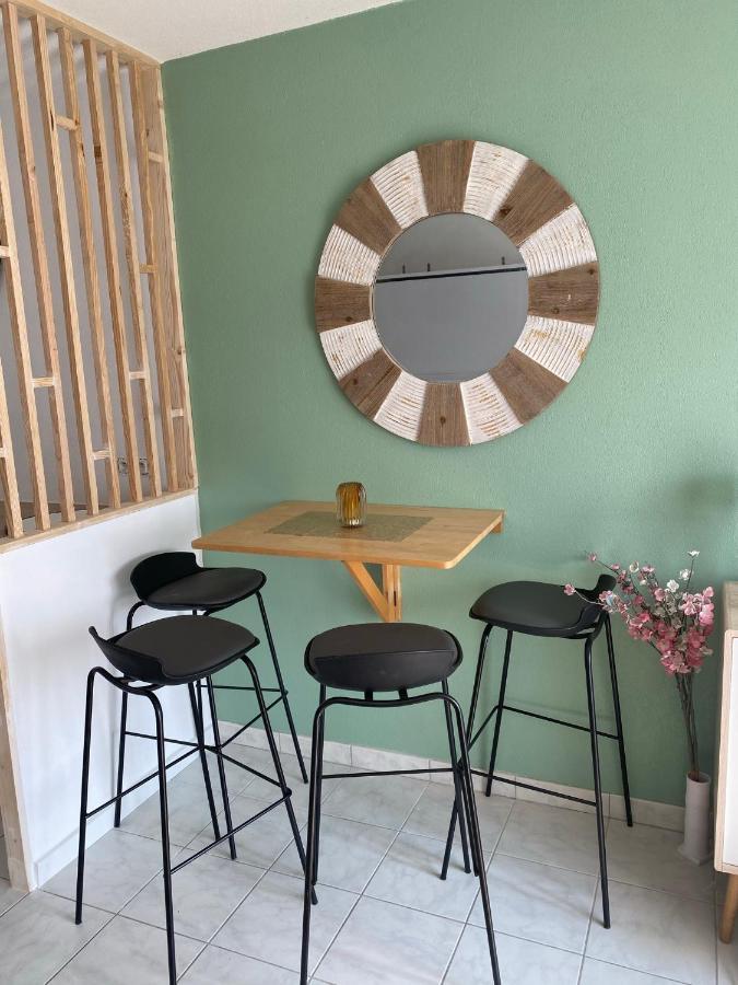 Studio Brignoles Piscine Emplacement Ideal Luaran gambar